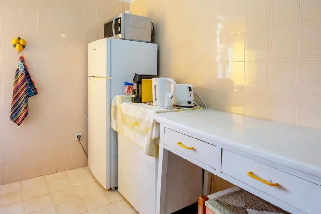 Cozy Apartment Near The Beach ポルティマン エクステリア 写真